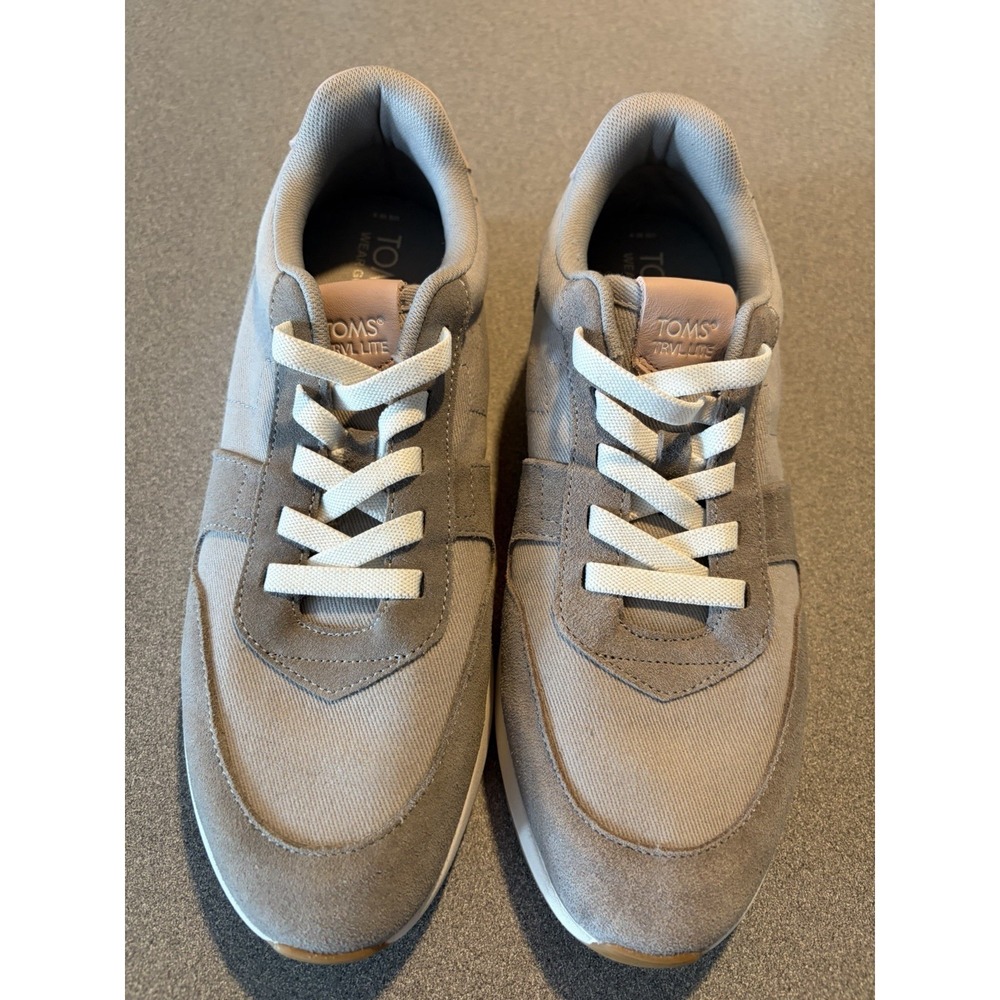 Toms Trv Lite Women's Sneakers, Gray‎ With Mauve Accents, Size 9.
